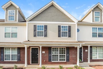 3008 RG Buchanan Dr La Vergne, TN 37086